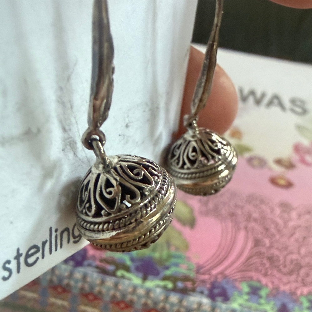 Bali Sterling Droplet Filigree Earrings - Picture 3 of 3
